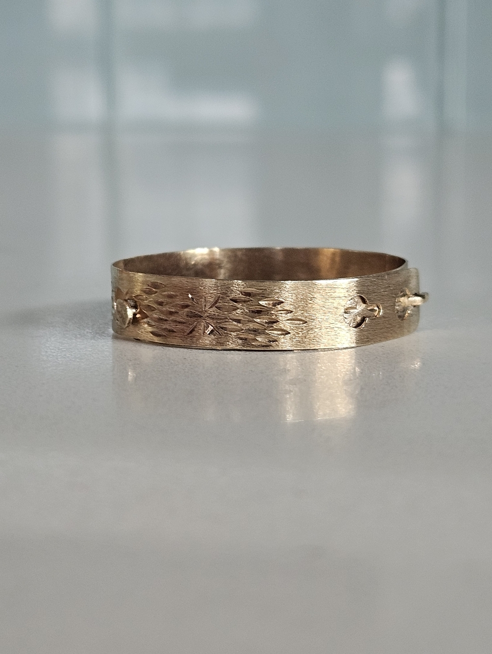 Luxury Antique Victorian Solid 14k Yellow Gold Burmese Ruby Baby Bangle Bracelet - Picture 11 of 14